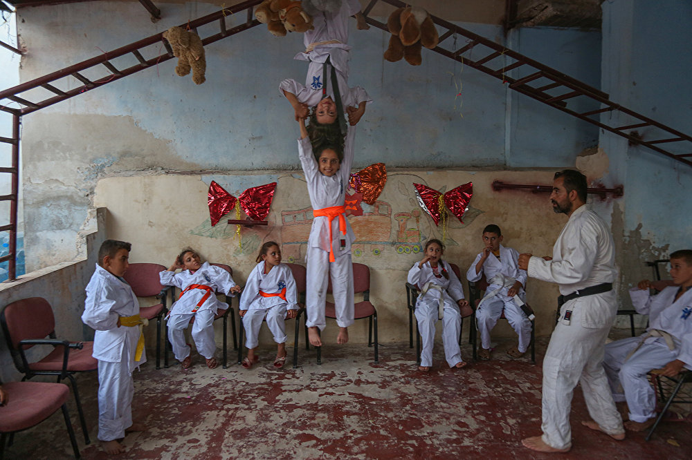 Sport and fun instead of war and fear