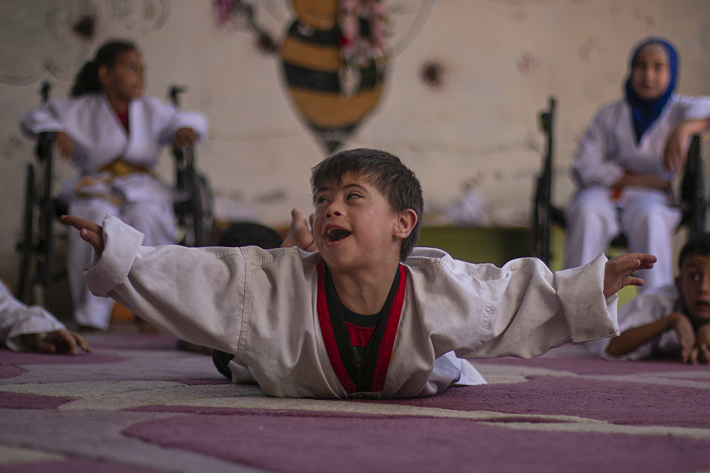 Sport and fun instead of war and fear