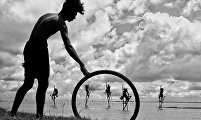 The Dying Tradition through Circle